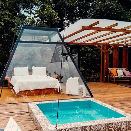 Macas Glamping Hotel Exterior photo