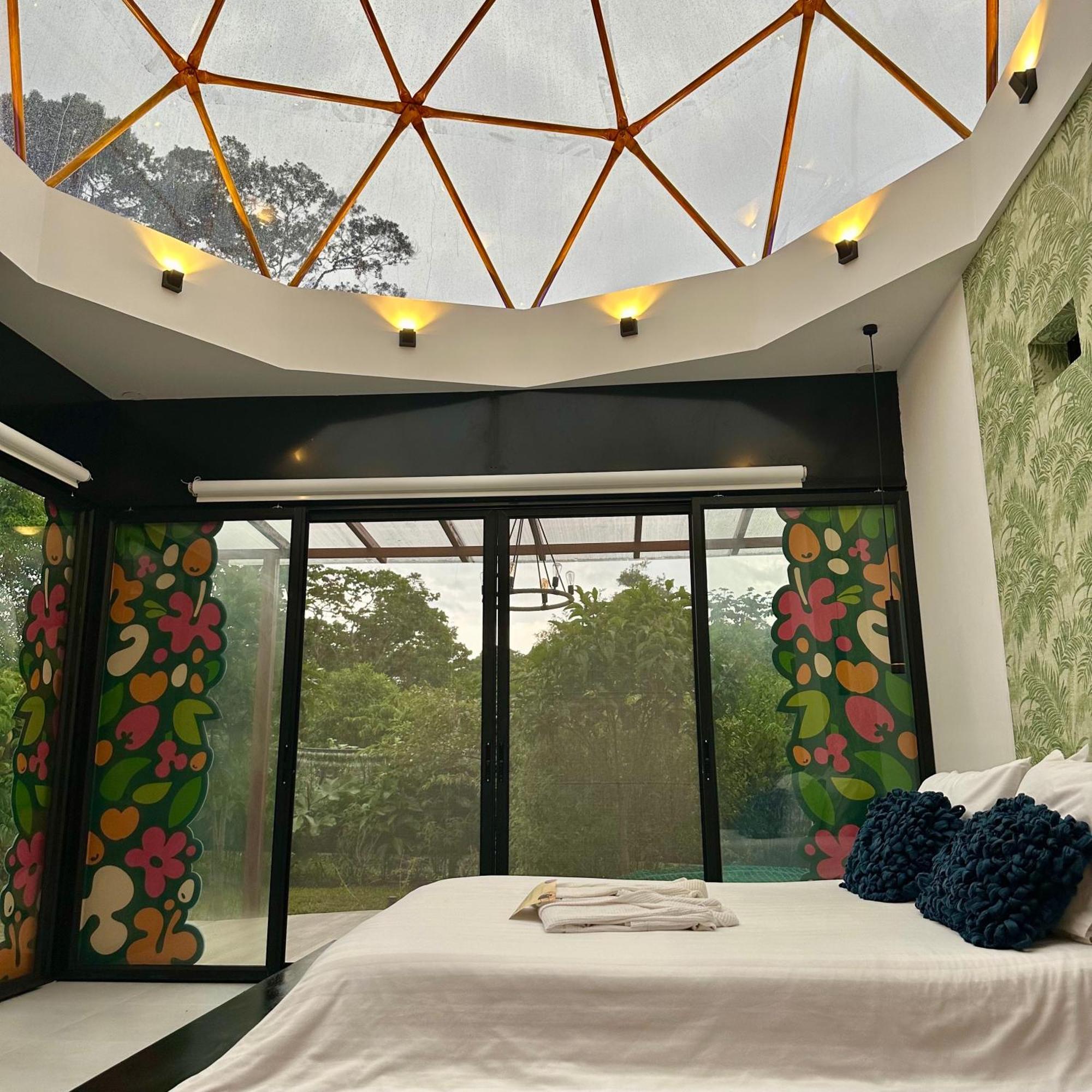 Glamping *